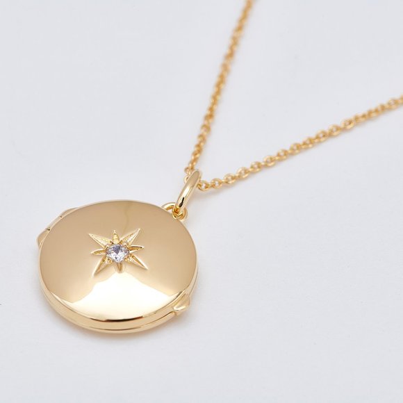 Delightfuly Jewelry - 🇫🇷18K Round Locket Pendant Necklace MadeinFrance